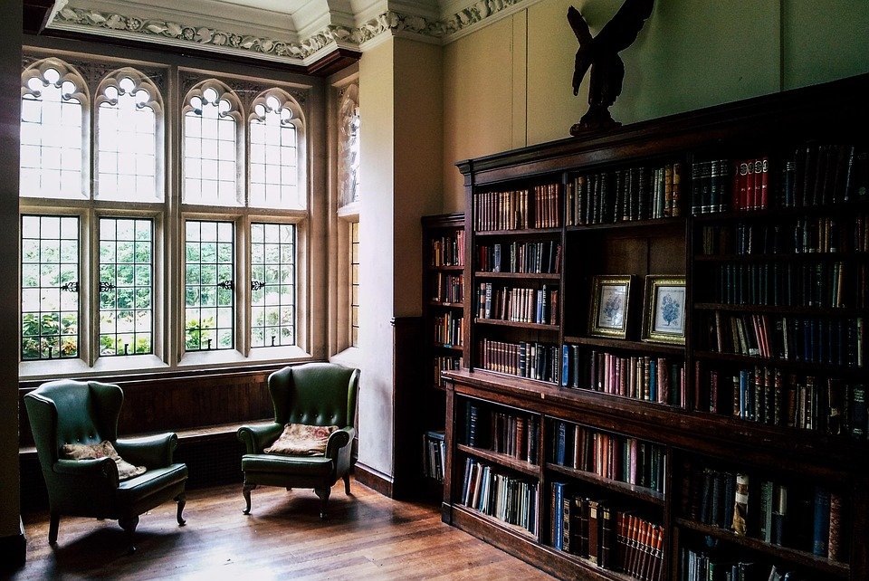 Elevating Elegance: Key Elements of Traditional Interior Design for Timeless Spaces