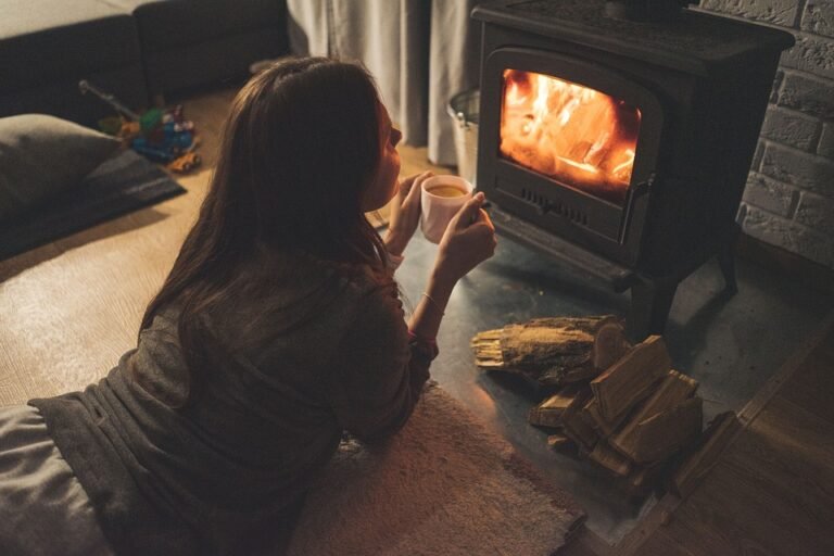 Maximizing Energy Efficiency: Essential Smart Home Devices for Sustainable Living